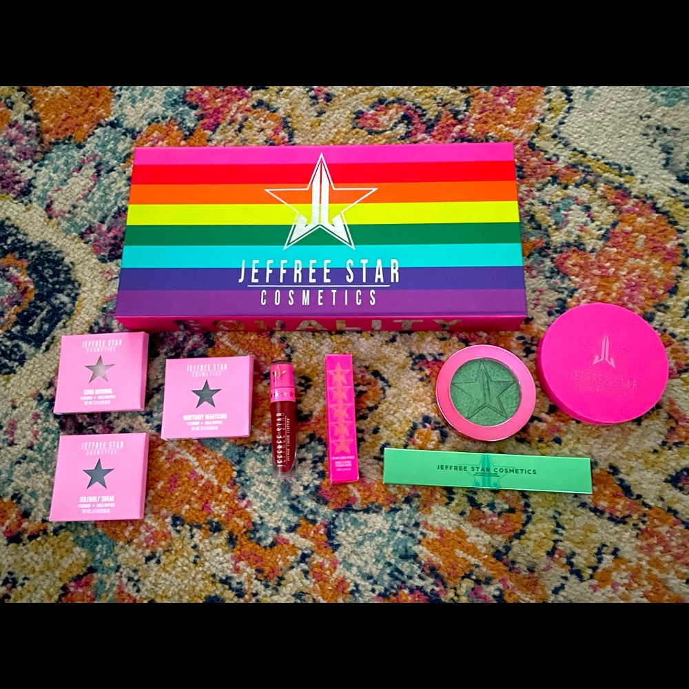 Jeffree Star makeup bundle!